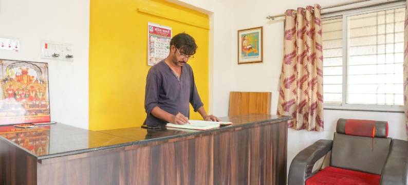 OYO 70135 Hotel Peshwai Lodge图片