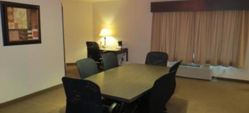 德塞夫勒河镇度假村(Villegiature Deux Rivieres Resort)图片