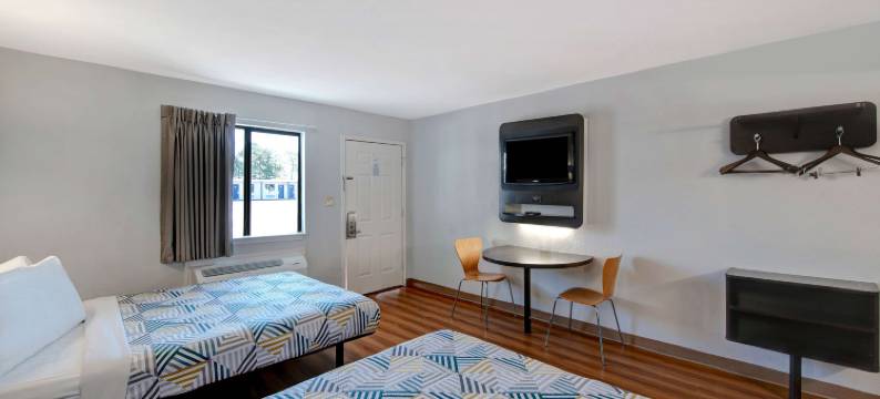 萨尔弗斯普林斯汽车旅馆(Motel 6 Sulphur Springs, TX)图片