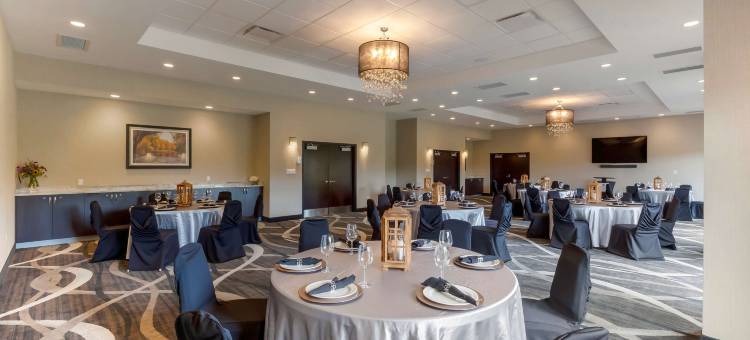 诺斯伍德贝斯特韦斯特精品酒店(Best Western Premier Northwood Hotel)图片
