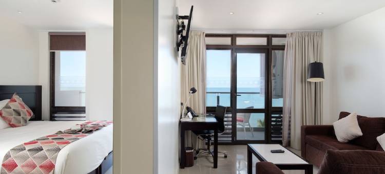 斐济威洛艾洛海滩华美达套房酒店(Ramada Suites by Wyndham Wailoaloa Beach Fiji)图片