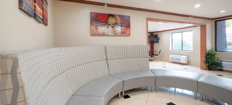 OYO休斯敦机场北酒店(OYO Townhouse Houston Airport North)图片