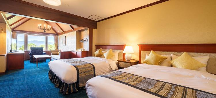 猫魔离宫里盘梯湖畔度假村(Urabandai Lakeresort Nekomarikyu)图片