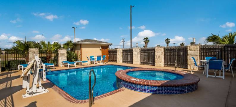 贝斯特韦斯特花园酒店(SureStay Hotel by Best Western Falfurrias)图片