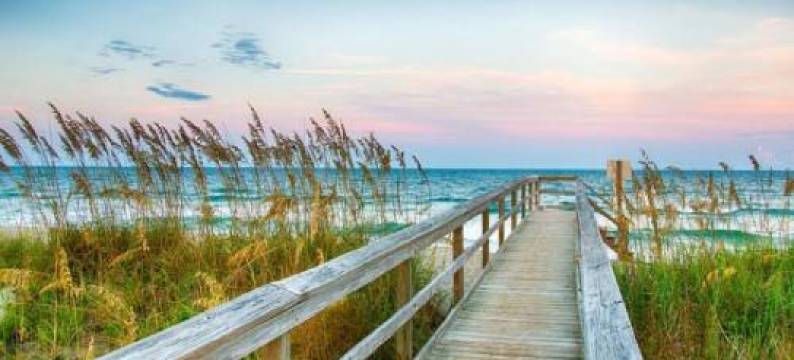 Booking Fast! Golf, Beach, and Relaxation! A Great Place for All!图片