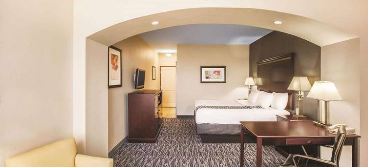 艾伦温德姆拉昆塔乡村套房酒店(La Quinta Inn & Suites by Wyndham Allen at the Village)图片