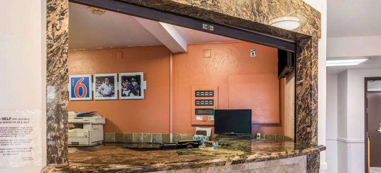 波特兰威尔逊维尔6号汽车旅馆(Motel 6 Wilsonville, or - Portland)图片