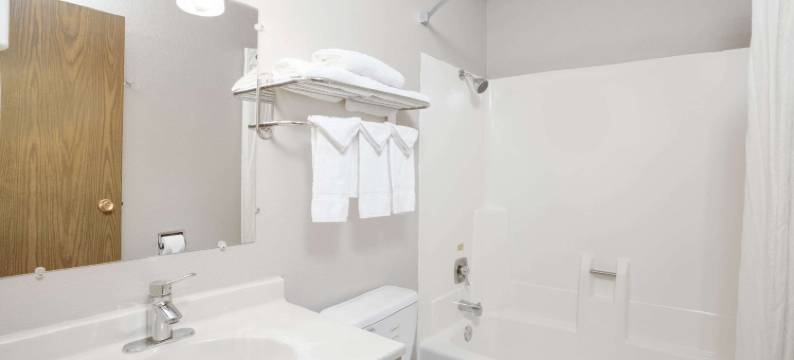 明尼苏达州沃辛顿温德姆速8酒店(Super 8 by Wyndham Worthington Minnesota)图片