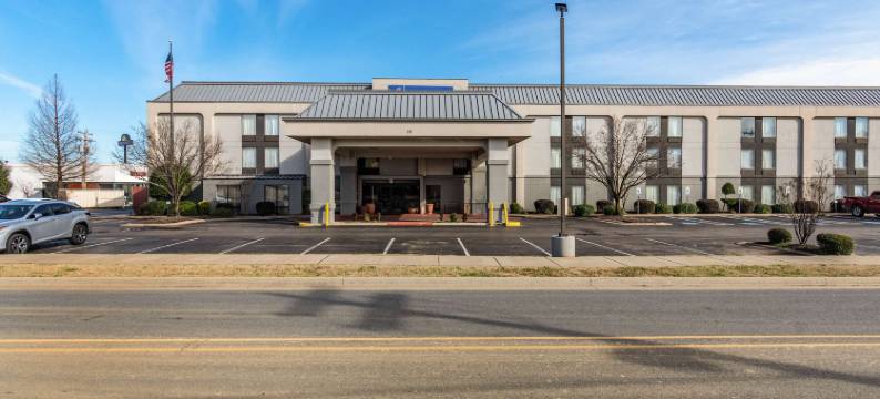 康威温盖特酒店 (温德姆旗下)(Motel 6 Conway, AR)图片