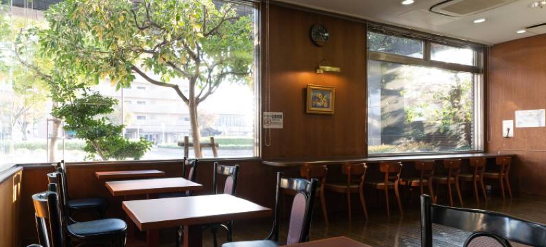 名和广场酒店(Nawa Plaza Hotel)图片