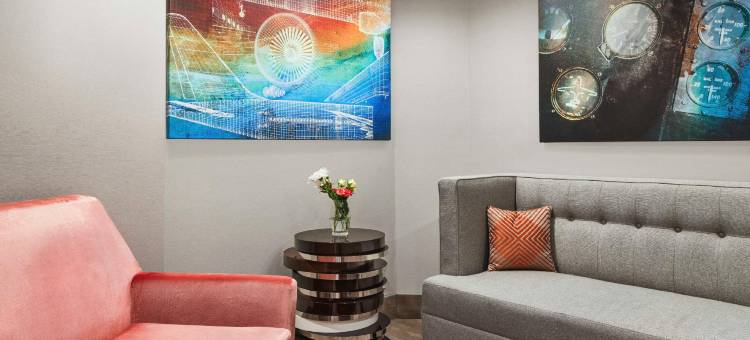 芝加哥奥黑尔国际机场欢朋酒店(Hampton Inn Chicago-O'Hare Int'l. Airport)图片