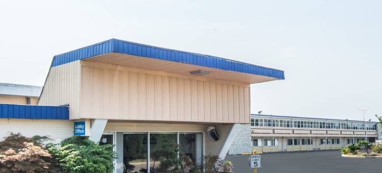 希克斯维尔长岛戴斯酒店(Days Inn by Wyndham Hicksville Long Island)图片