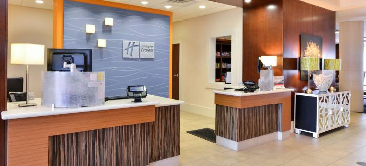 智选假日套房酒店特雷霍特(Holiday Inn Express & Suites Terre Haute)图片