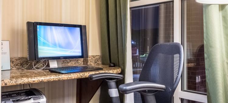 诺克斯维尔锡达布拉夫丽怡酒店(Country Inn & Suites by Radisson, Knoxville at Cedar Bluff, TN)图片