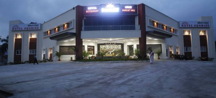 Sunrise Hotel图片