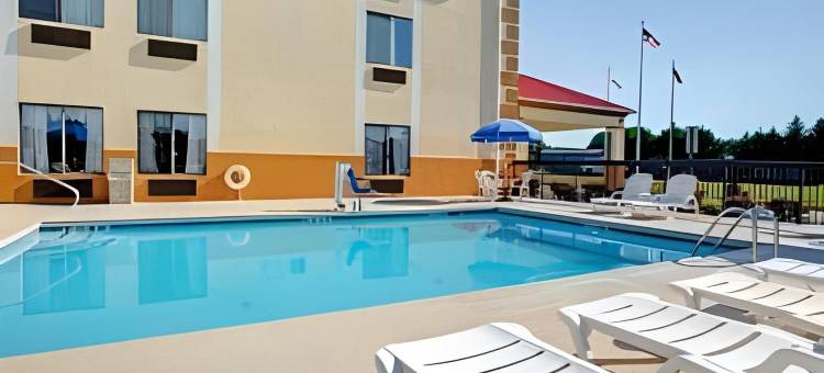 莫克斯维尔 I-40 舒适套房酒店(Comfort Inn & Suites Mocksville I-40)图片