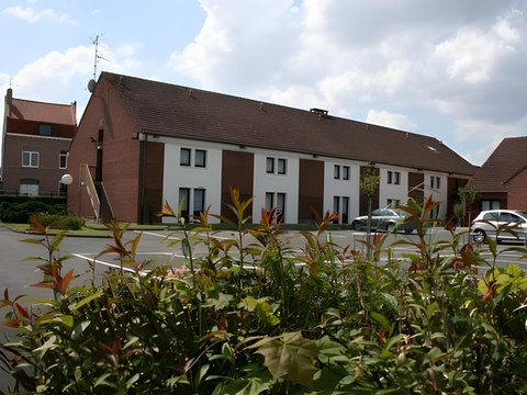 杜埃卡杨原生酒店