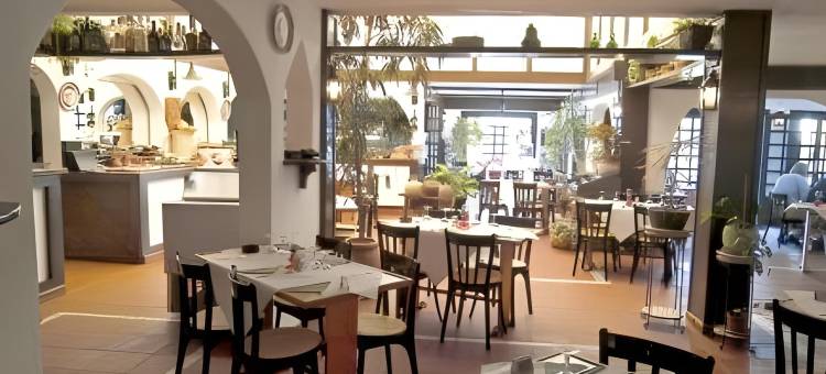 卡莱塔港酒店(Puerto Caleta)图片