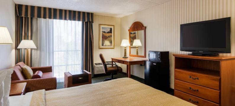 凯艺酒店-近安德鲁斯华盛顿地区联合基地(Quality Inn Near Joint Base Andrews-Washington Area)图片