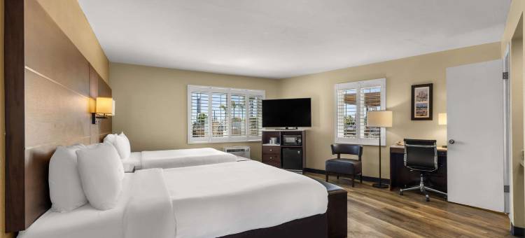 圣迭戈机场海港舒适酒店(Comfort Inn San Diego Airport at the Harbor)图片