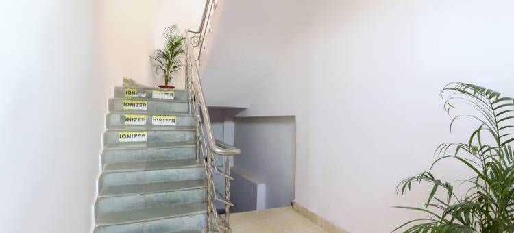 Hotel O 67309 Hotel Tuk Tuk Palace图片