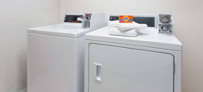 约克维尔速8温德姆酒店(Super 8 by Wyndham Yorkville)图片