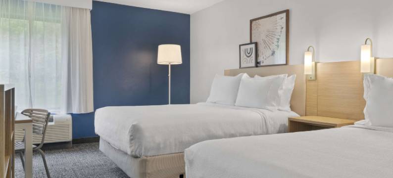 纽康麦斯敦希尔顿斯帕克酒店(Spark by Hilton Newcomerstown)图片