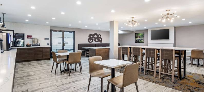 波旁贝斯特韦斯特优质套房酒店(Best Western Plus Bourbonnais Hotel  Suites)图片