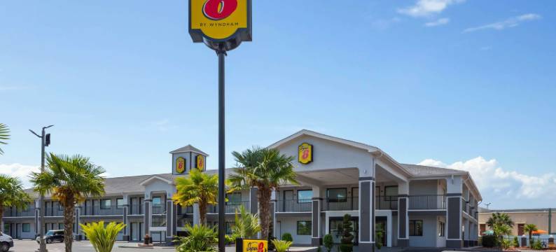 普拉特维尔蒙哥马利速8酒店(Super 8 by Wyndham Prattville Montgomery)图片