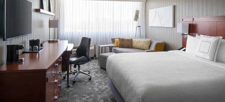 伯克利里士满万怡酒店(Courtyard Richmond Berkeley)图片