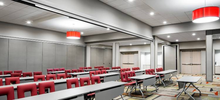 夏洛特上城万枫酒店及套房(Fairfield Inn & Suites Charlotte Uptown)图片