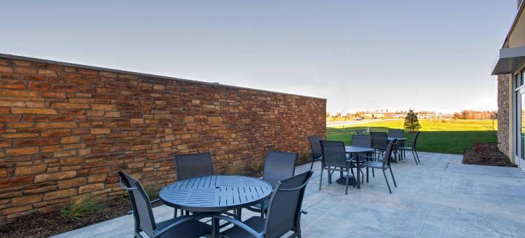 奥斯卡卢萨万枫套房酒店(Fairfield Inn & Suites Oskaloosa)图片