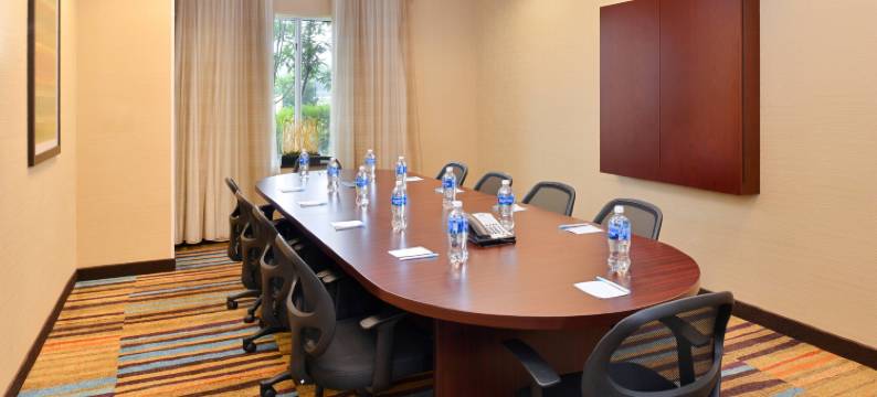 阿什伯勒万枫酒店及套房(Fairfield Inn & Suites Asheboro)图片