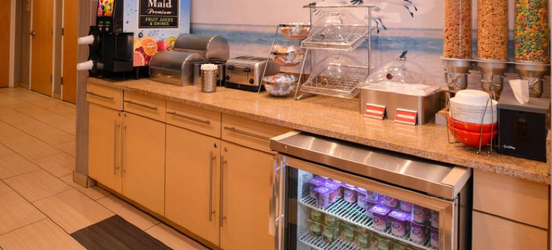 威尔明顿／莱茨维尔比奇万豪TownePlace酒店(TownePlace Suites Wilmington/Wrightsville Beach)图片