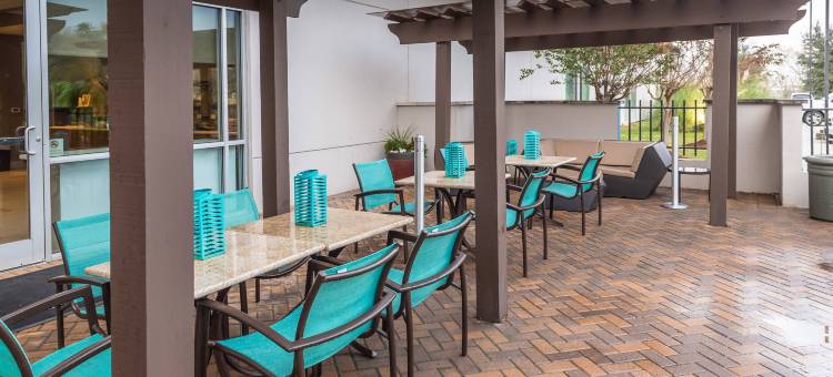 克利夫兰比奇伍德万豪SpringHill Suites 酒店(SpringHill Suites Houston Baytown)图片