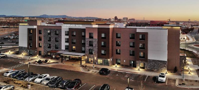 Marriott阿尔伯克基旧镇TownePlace Suites 酒店套房(TownePlace Suites Albuquerque Old Town)图片