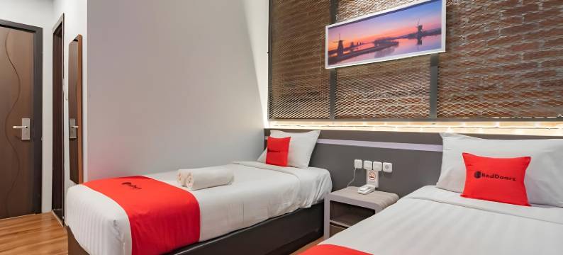 红多兹Plus@门卫旅馆(RedDoorz Plus @ Doorman Guest House)图片