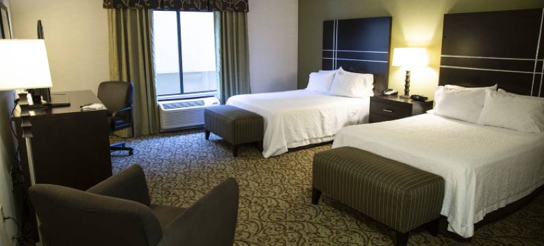 莎朗欢朋酒店(Hampton Inn & Suites Sharon)图片