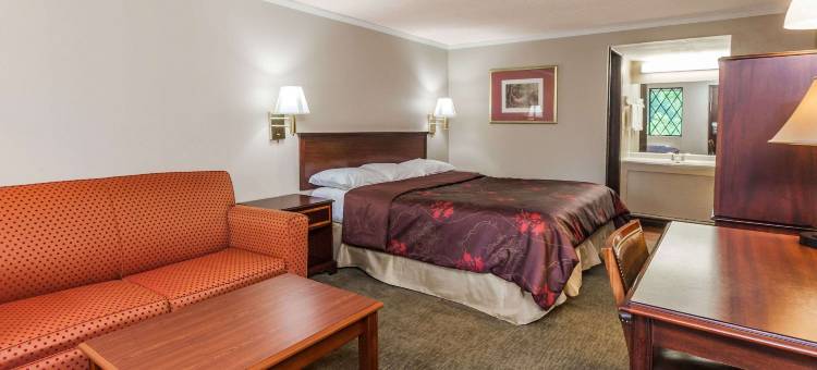 法明顿希尔骑士酒店(Knights Inn Farmington Hill)图片