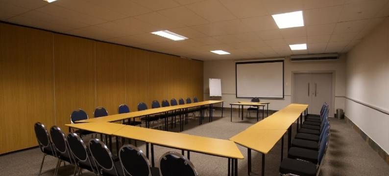 萨沃伊酒店和会议中心(Hotel Savoy and Conference Centre)图片