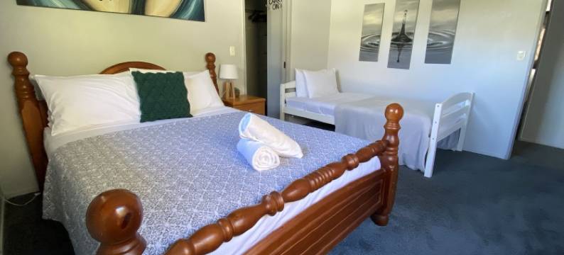 Motuoapa Bay小屋(Motuoapa Bay Chalets)图片