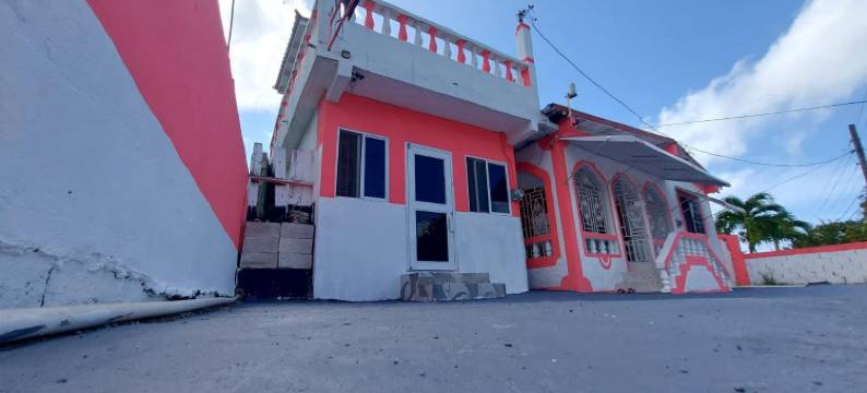 房子 - 可住6人 - 带庭院 - 停车位(House - Sleeps 6 - Patio - Parking)图片