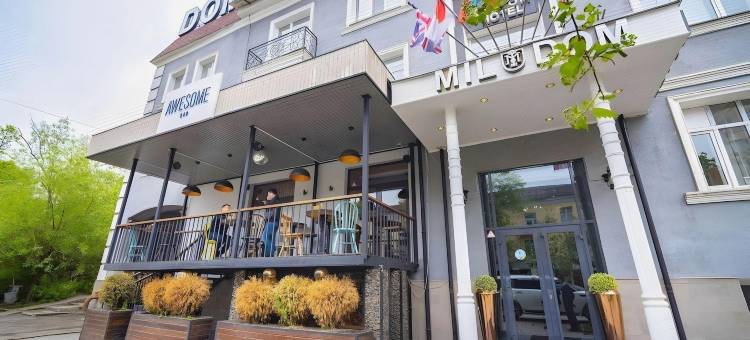 米尔顿尊贵酒店(Mildom Premium Hotel)图片