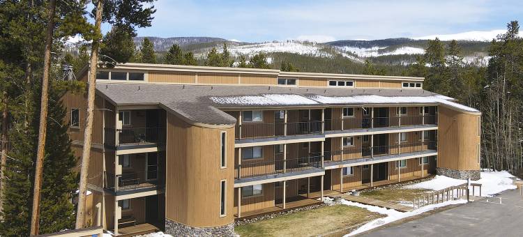 Heated Indoor Pool and Cozy Fireplace - Charming Winter Retreat图片