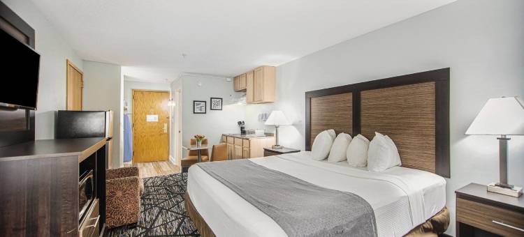 格兰德黑文温德姆呗盟套房酒店(Baymont by Wyndham Grand Haven)图片