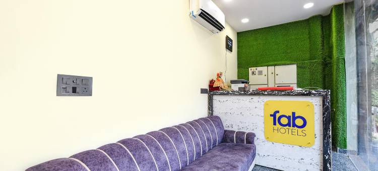 Fabhotel 亚什公寓(FabHotel Yash Residency - Yamuna Sports Complex)图片