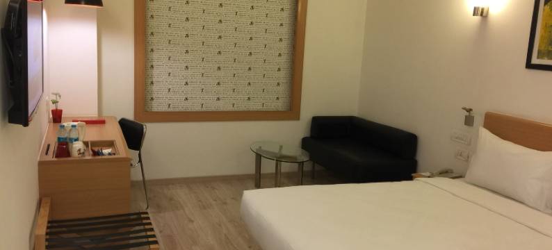 红狐狸柠檬树酒店，60区，古鲁格拉姆(Red Fox by Lemon Tree Hotels, Sector 60, Gurugram)图片