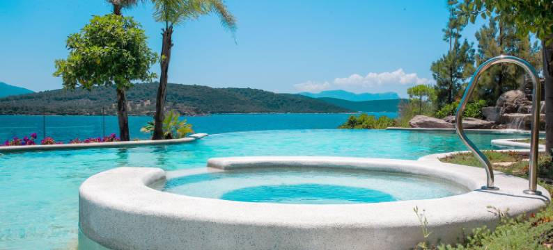 艾美博德鲁姆海滩度假村(Le Méridien Bodrum Beach Resort)图片