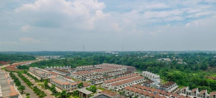 经典优雅的3卧室在波多莫罗高尔夫景观公寓(Classic and Elegant 3BR at Podomoro Golf View Apartment)图片
