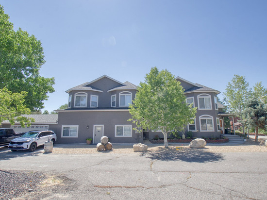 卡斯托溪住房加早餐旅馆